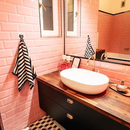 Rb64 - Classy&spacious Near District *