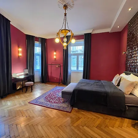 Apartment Rb64 - Classy & Spacious Near District Budapest